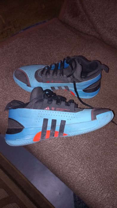 Маратонки Адидас