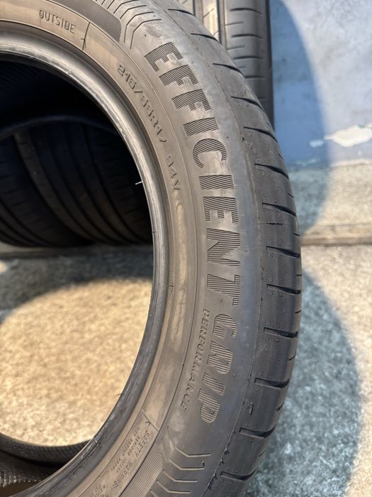 Гуми 215/55/17 GOOD YEAR Eficient Grip