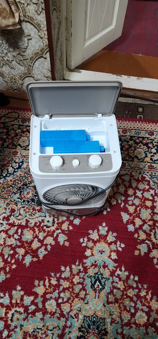 Mini kandisioner sotiladi