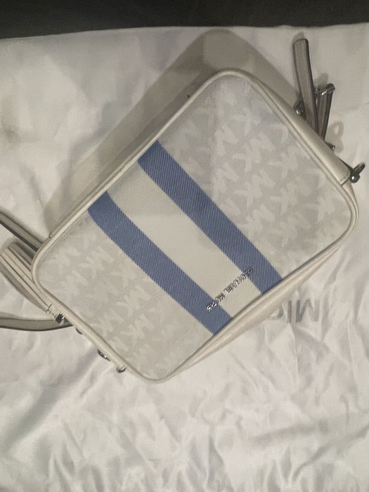 Дамска чанта - малка 25 см, Michael Kors