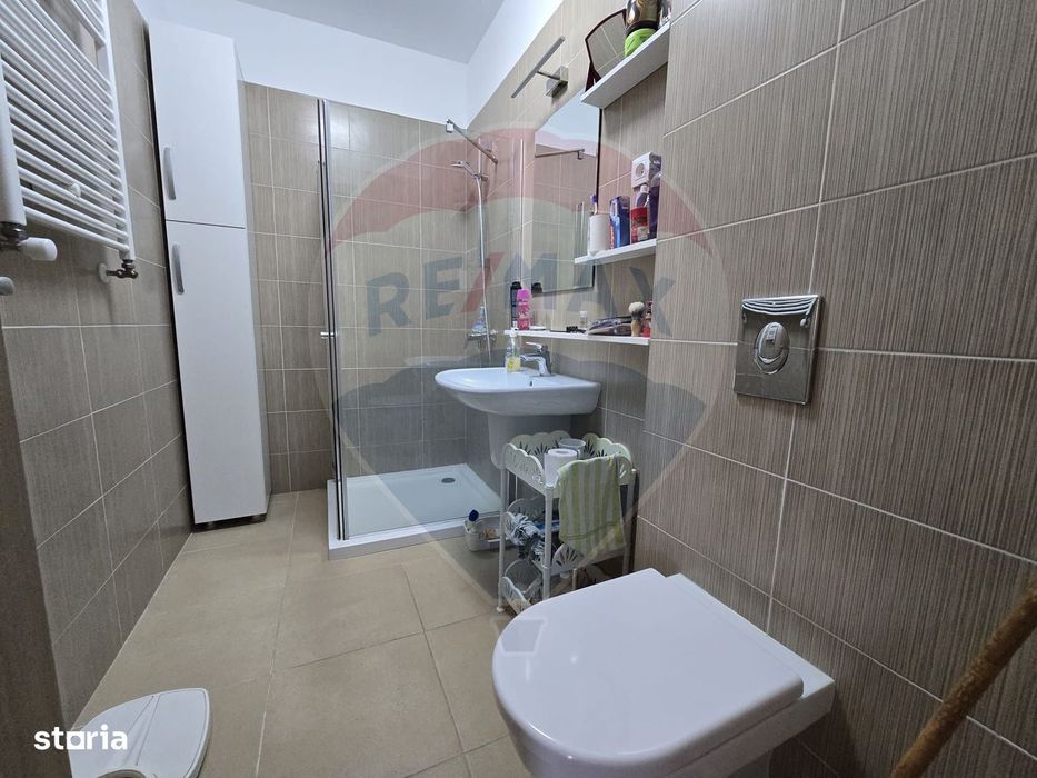 DE VANZARE Apartament cu 3 camere CLUB LAC SNAGOV