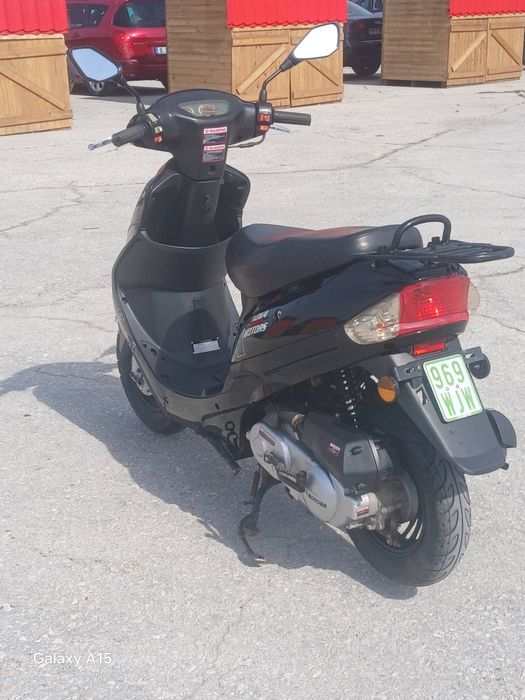 Скутер 50 кубика