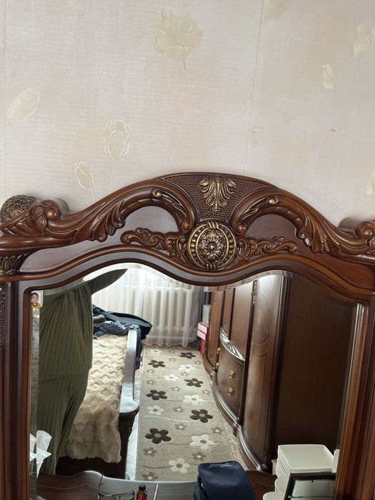 Продам  спальный  гарнитур