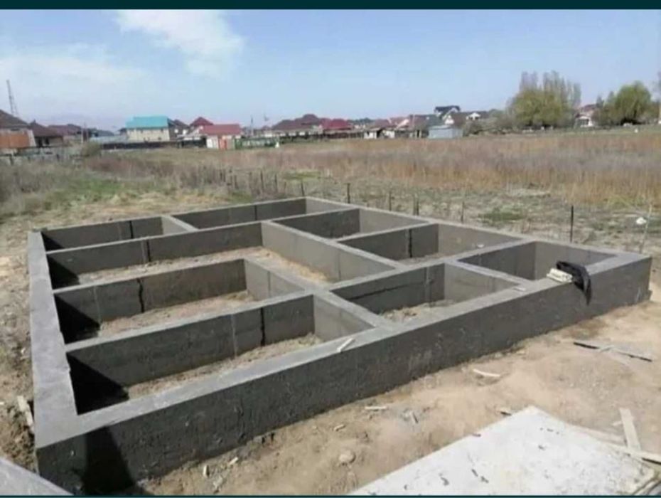 Фундамент бетон заливаем