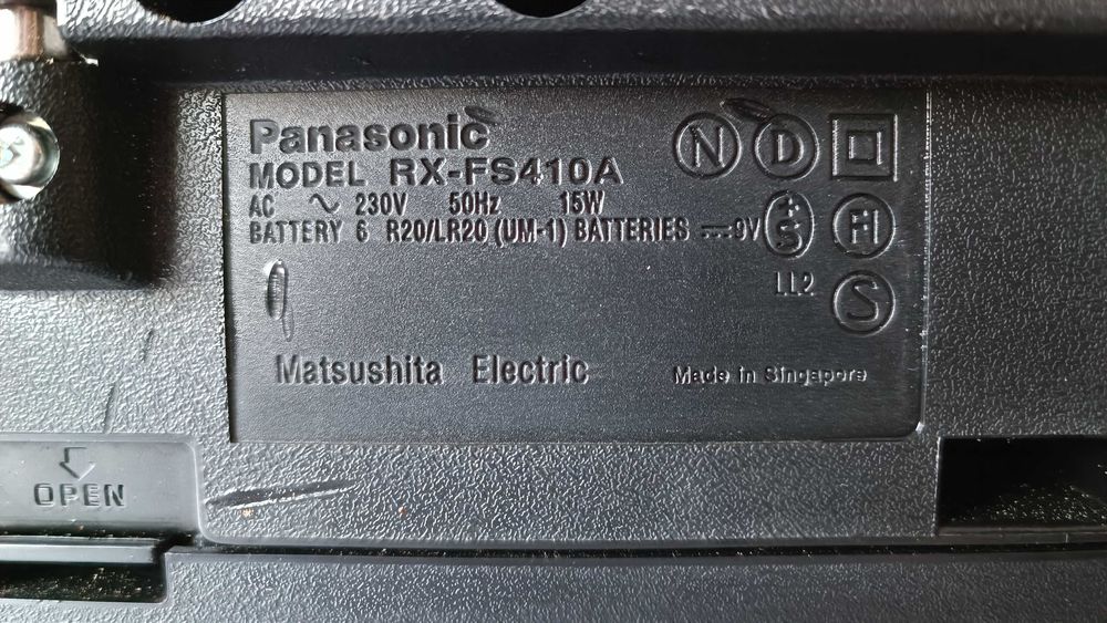 Радио - касетофон - Panasonic RX-FS410 - 1980" год.