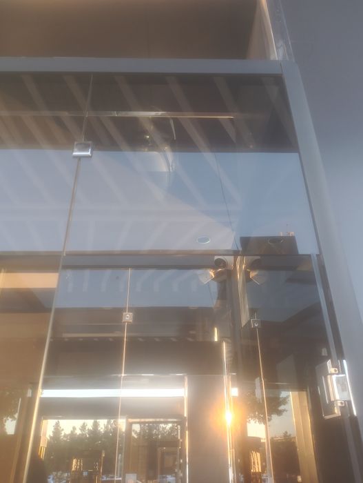 Стеклянные двери ремонт