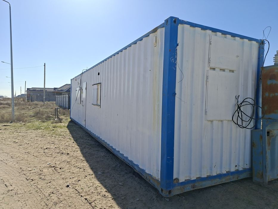 Контейнер морской