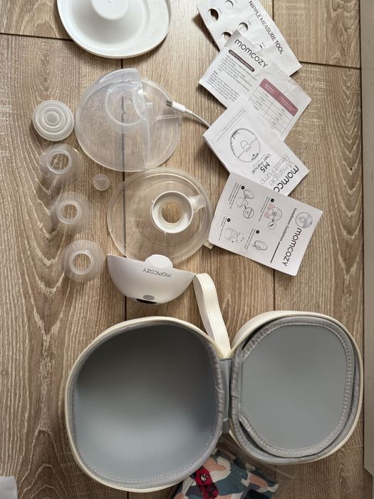 Помпа за кърма momcozy m5