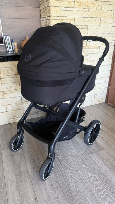 Бебешка количка Cybex Balios S Lux Moon Black 2025