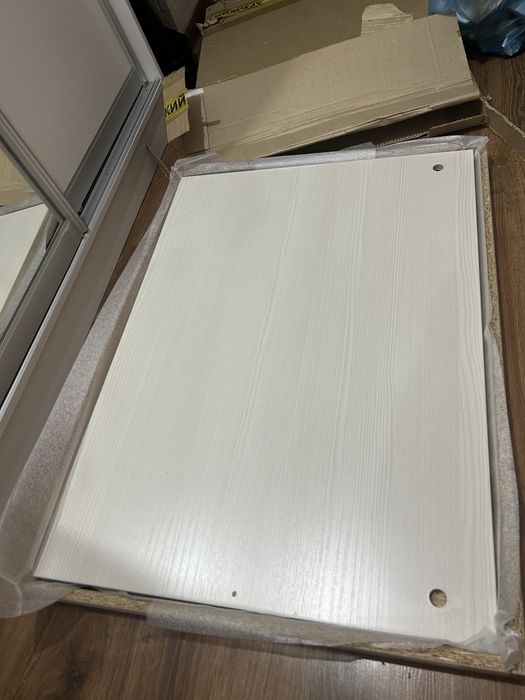 Зеркало настенное