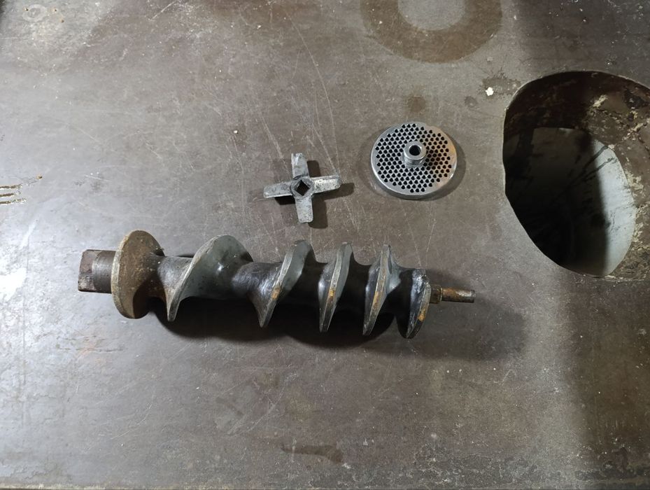 МЯСОРУБКА сoтилади