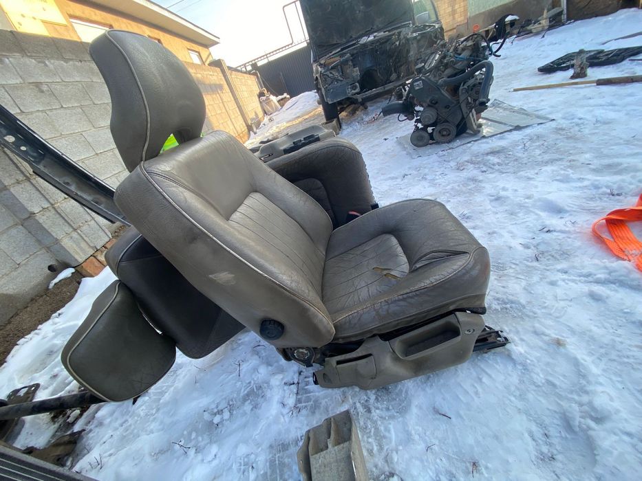 Комплект сиденья Volvo 940