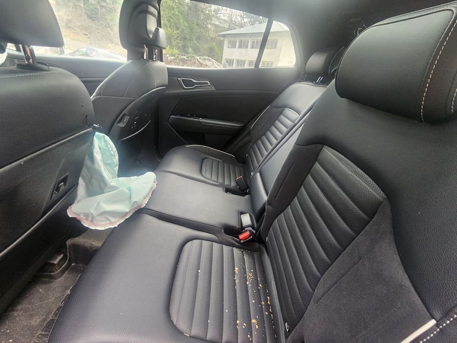 Kia Sportage 1.6 HEV 230к.с. GT line. На части