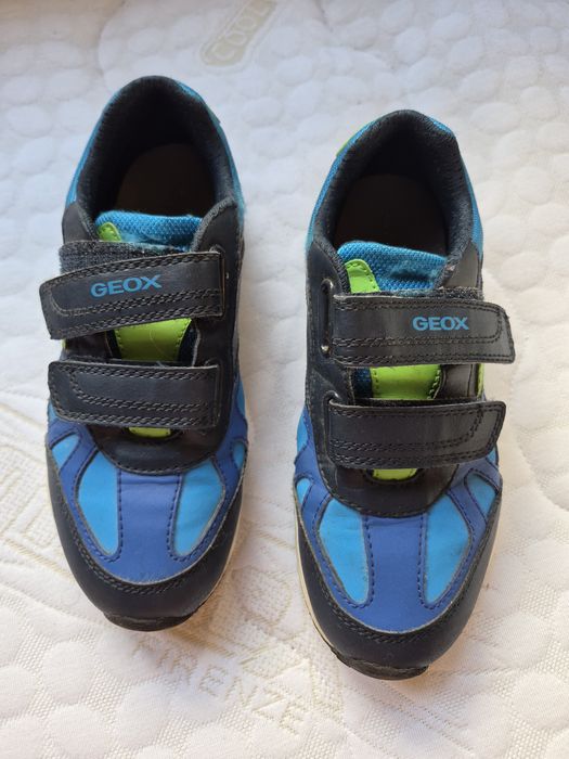 Детски обувки и мартонки Geox  34 номер