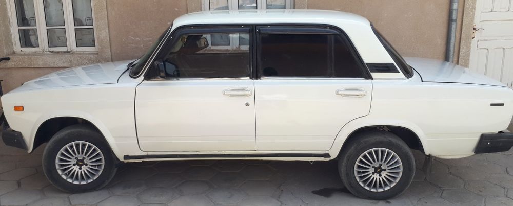 VAZ 2107 йили 1995