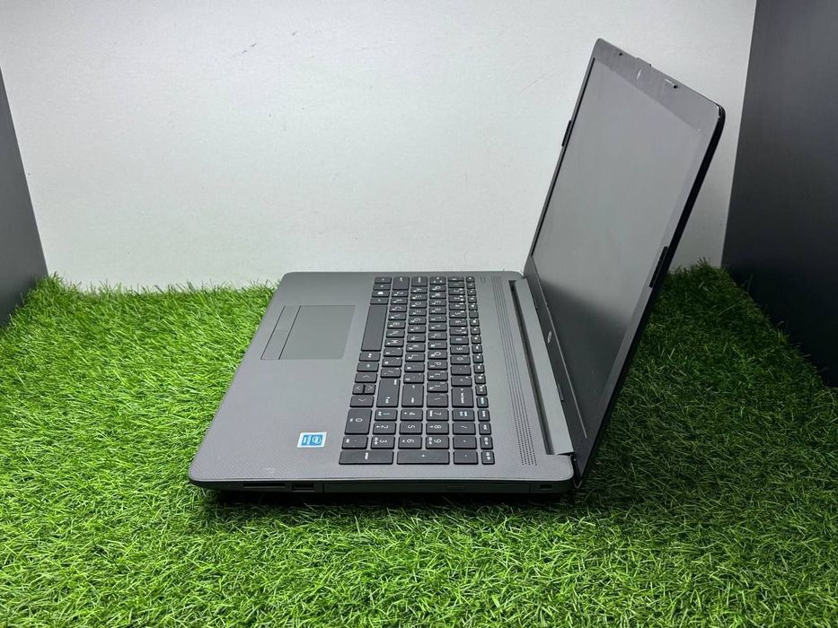 HP avaylab ishlatilgan noutbuk sotiladi holati zoʻr, narxi kelishiladi