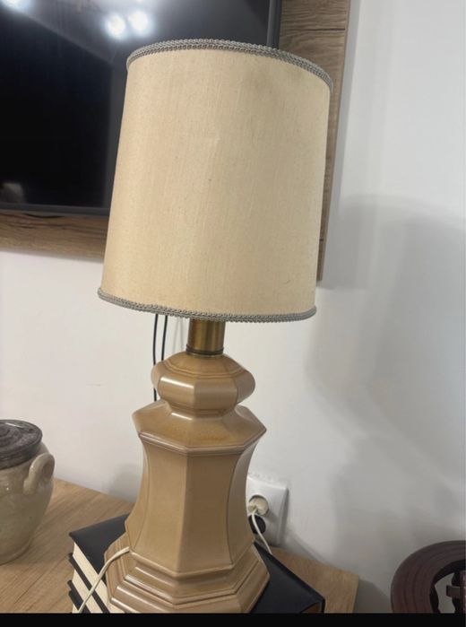 Candelabre si lampadare valoroase