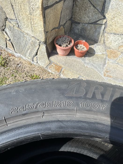 Bridgestone TURANZA 245/45r18