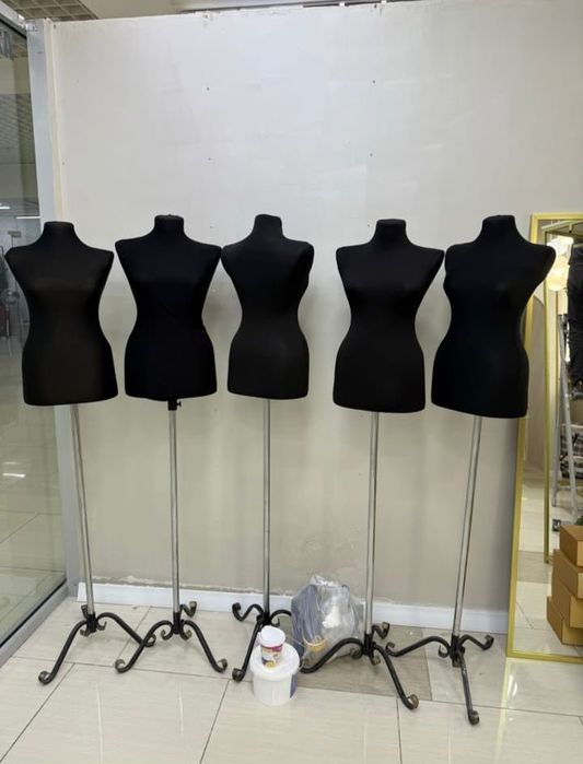 Продам манекены,маленького размера,манекен сатылады,кішкентай өлшемді.