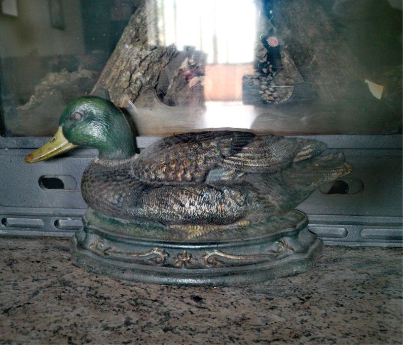 Антикварна отлята фигура зеленоглава патица подпирачка за врата декор