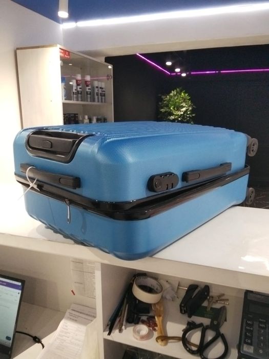 Ремонт чемоданов