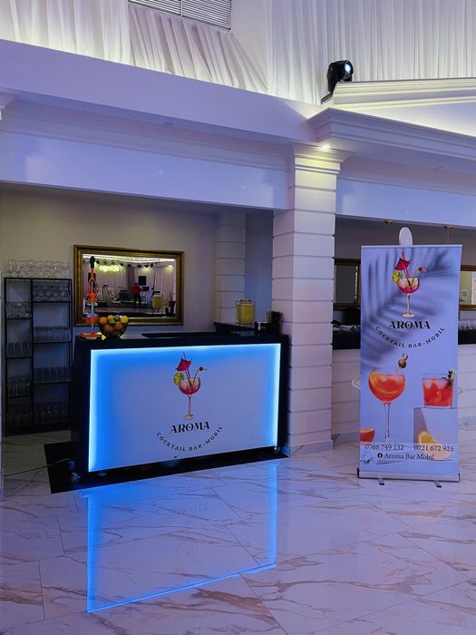 Bar mobil / Cocktail Bar mobil Evenimente / Tort de shoturi