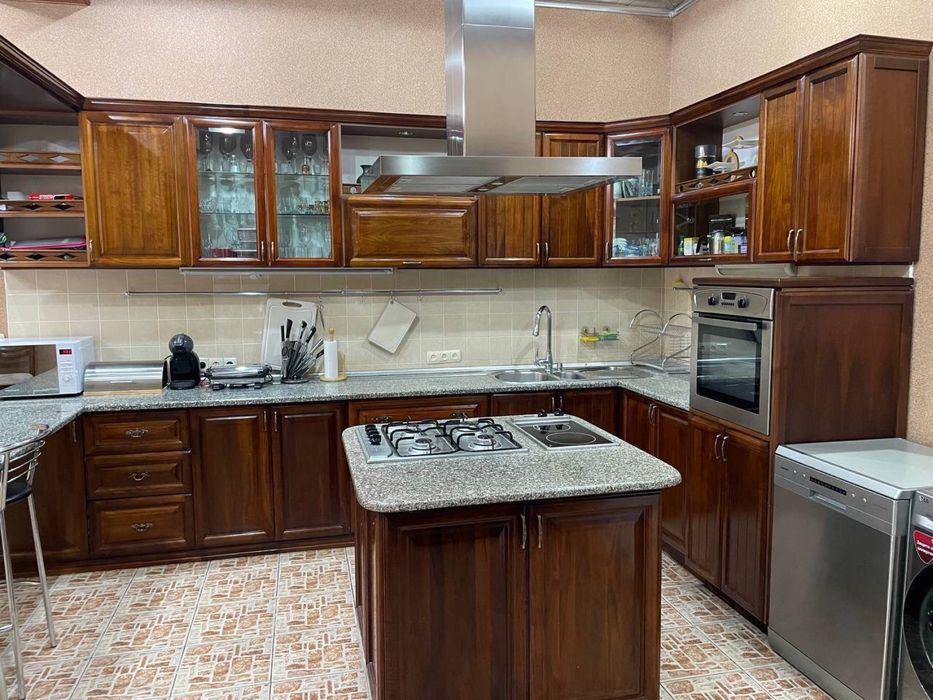 ПРОДАЕТСЯ ДОМ на Ракатбоши Яккасарайский район