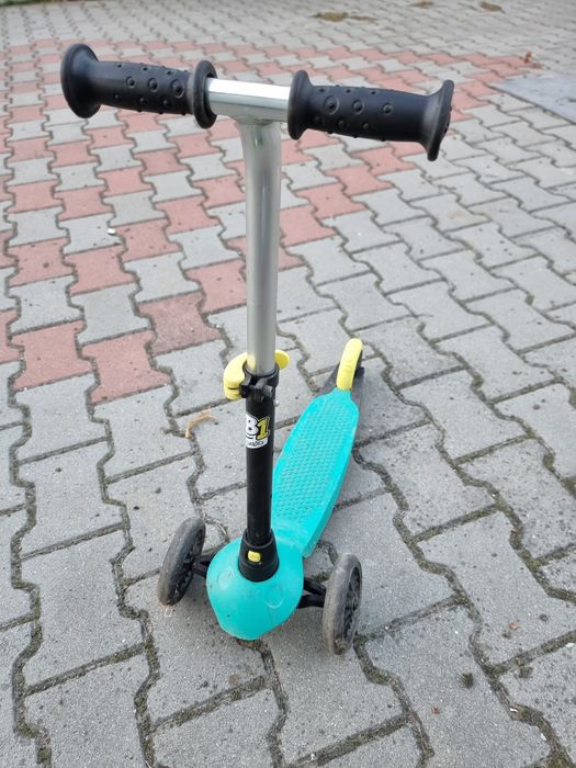 Trotineta copii cu maner reglabil