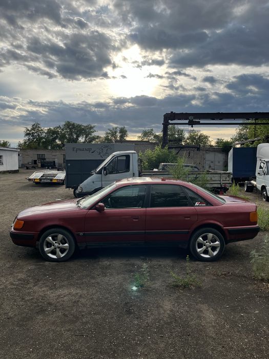 Audi 100 C4 1991 г.в.