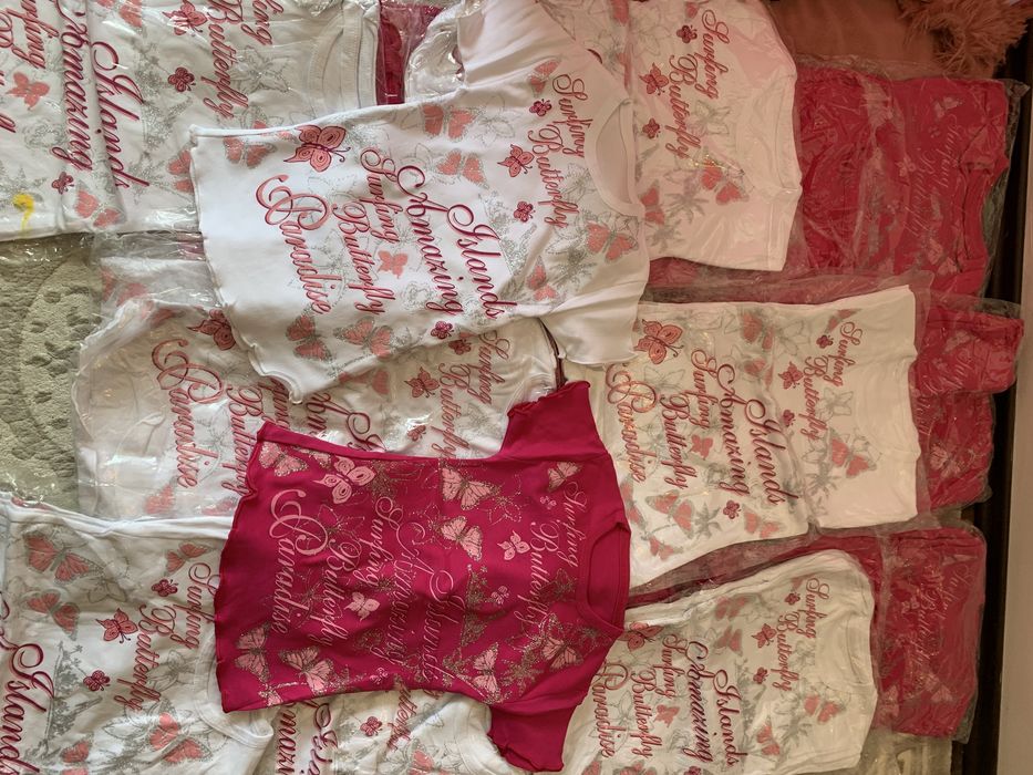 Детска тениска нова налична в два цвята