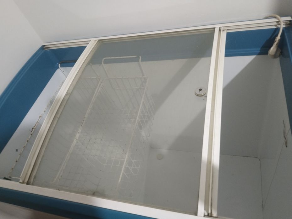 Срочно продам холодильник
