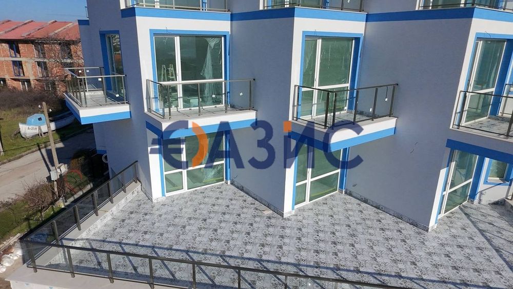 Продава се Двустаен апартамент в Бяла - 80 кв.м за 1205 €/кв.м - Снимка #4