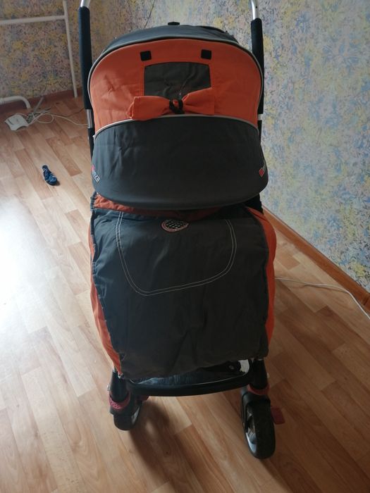 Продам детскую коляску