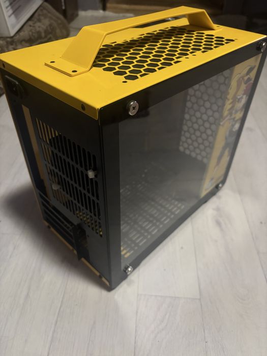 Корпус для пк mini-ATX micro-ATX