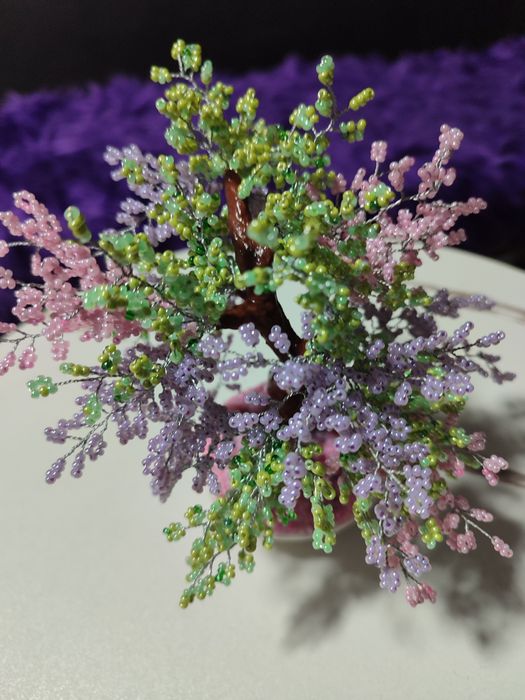 Продам дерево из бисера