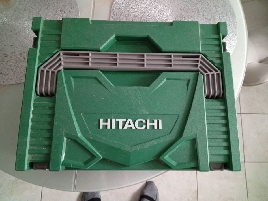 Продам гайковёрт аккумуляторный