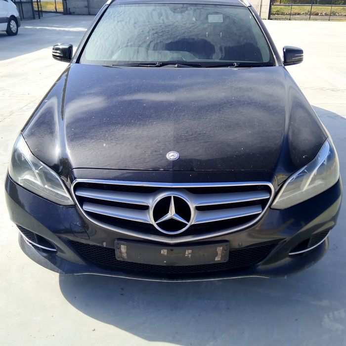 Far/faruri stanga/dreapta Mercedes E-Class w212 Facelift an 2013-2017