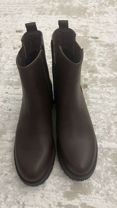 Сапожки кожанные