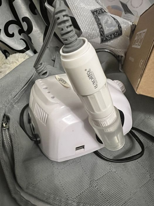 Pilă electrica de unghii