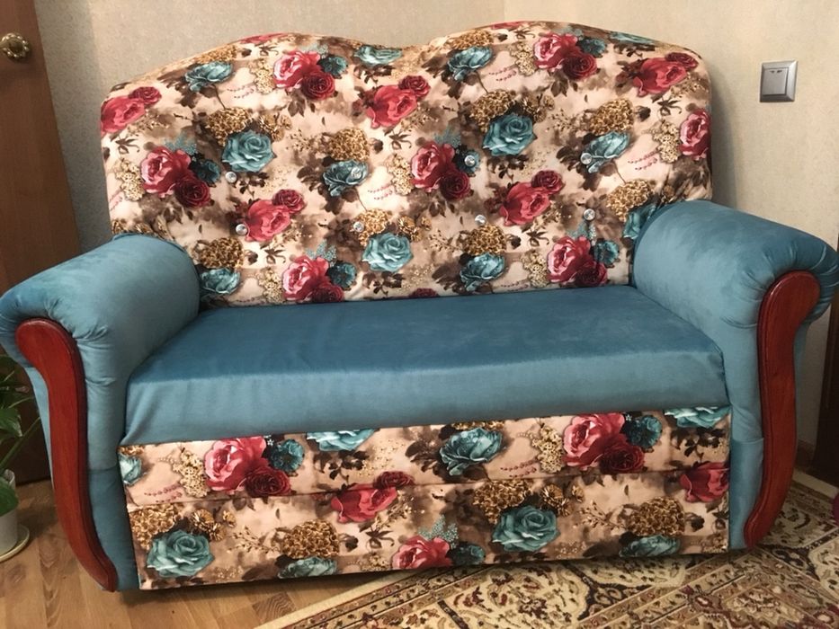 Продам диван 3+2+1