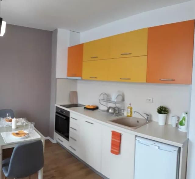 Дава се под наем Двустаен апартамент в Пловдив, Каменица 1 - 60 кв.м за 700 € - Снимка #1