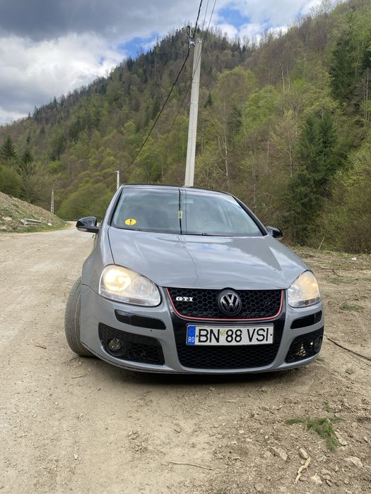 Vand golf 5 an stare forte buna