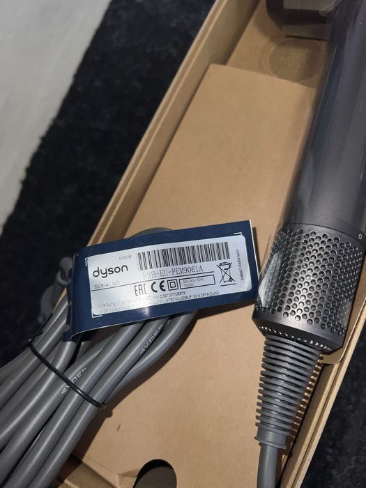 Dyson Supersonic gri/fucsia