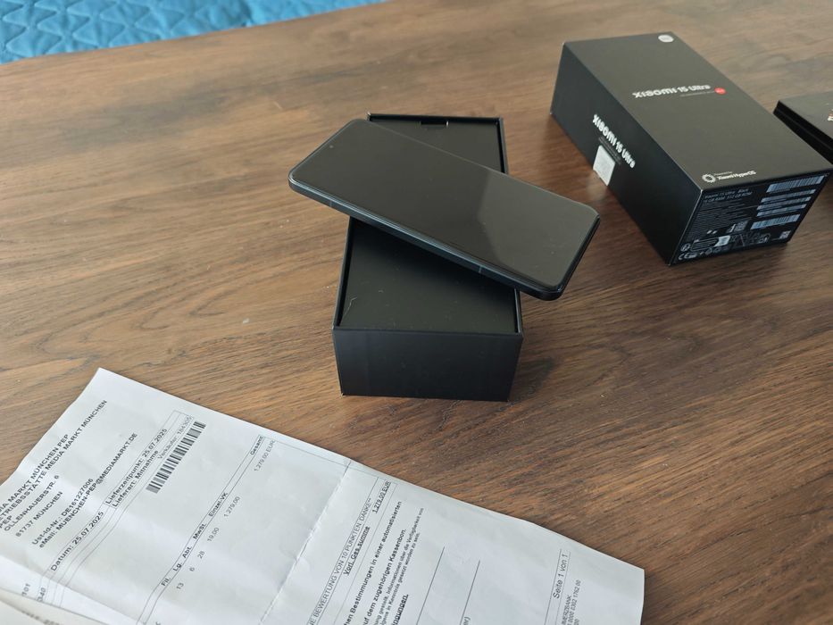 Xiaomi 15 Ultra 16/512 гб. , като нов!