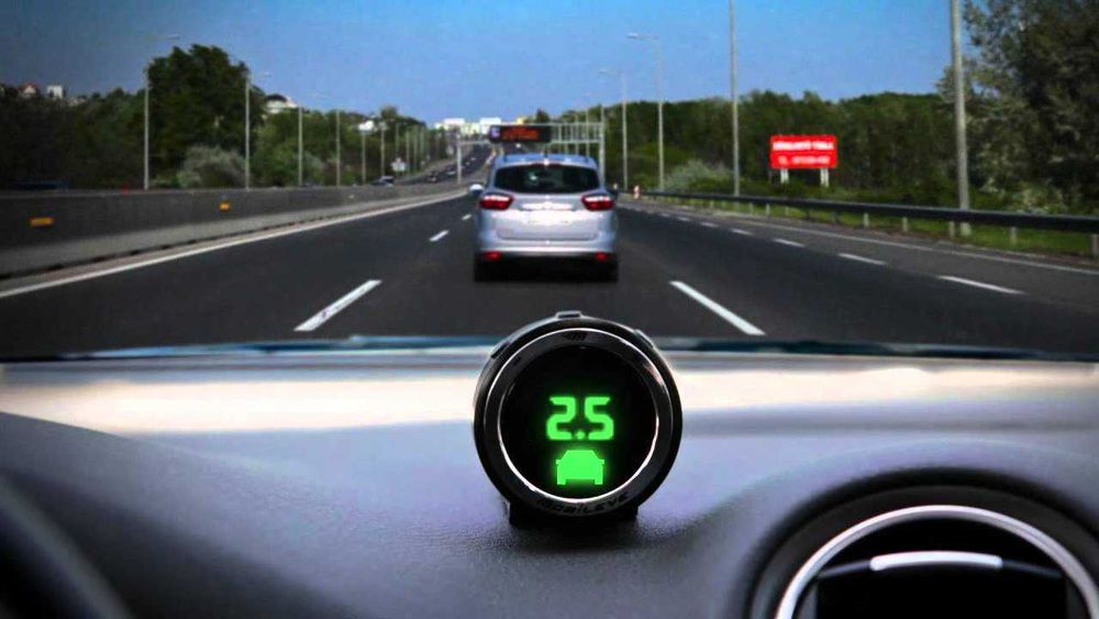 Sistem Mobileye de prevenire a accidentelor