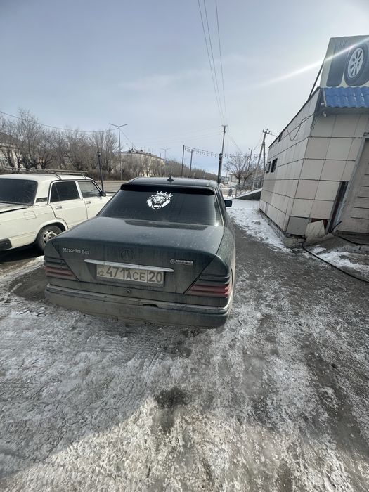 Продам мерседес 124