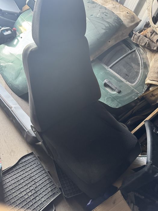 Сиденье мазда и нивы в отс