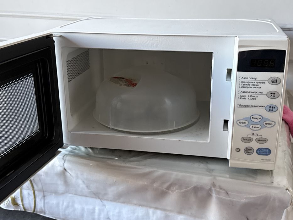 Микроволновка LG