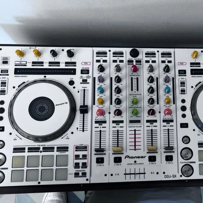 Скин наклейка Dj Ddj