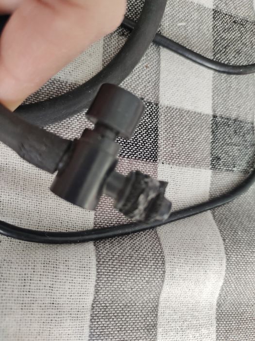 Тонометр, полуавтомат, рабочий, но груша и резинки высохли